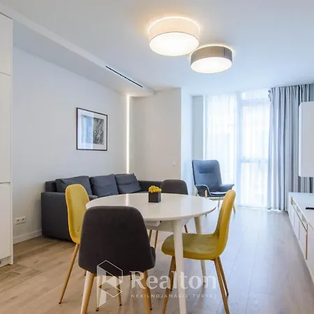 Happy Egle, Self Check-in-24-7, A-c, Parking-in-the-underground-garage *