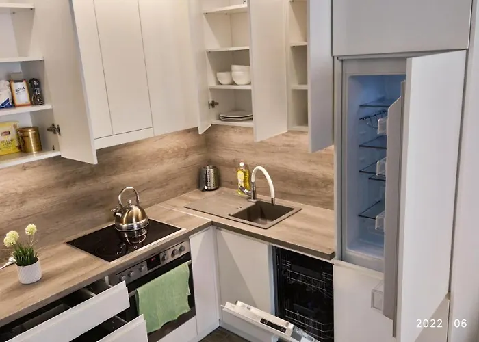 Happy Egle, Self Check-in-24-7, A-c, Parking-in-the-underground-garage Apartman Vilnius