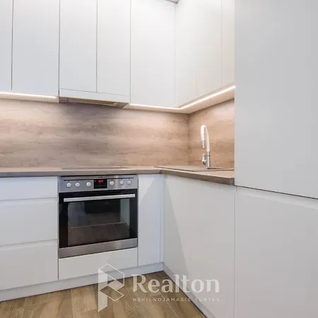 Apartament Happy Egle, Self Check-in-24-7, A-c, Parking-in-the-underground-garage *