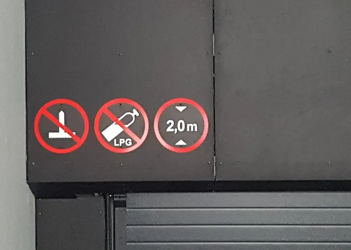 Happy Egle, Self Check-in-24-7, A-c, Parking-in-the-underground-garage